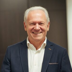 Robert Groot - Arts-Rugexpert Robert Groot - Arts-Rugexpert